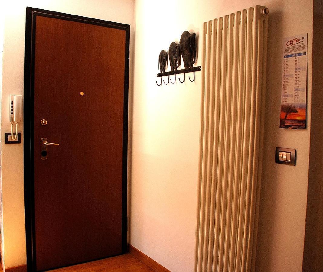 Pisolo In Citta Casa Vacanze Nel Centro Storico Bolonya Dış mekan fotoğraf